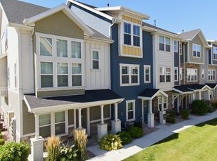 699 E 330th Rte N #3, Vineyard, UT 84059