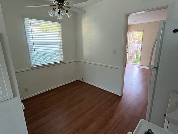 2nd image of 511 1/2 Broadway St