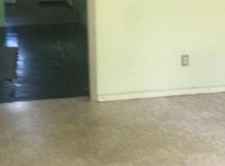 301 E Bird St, Madill, OK 73446