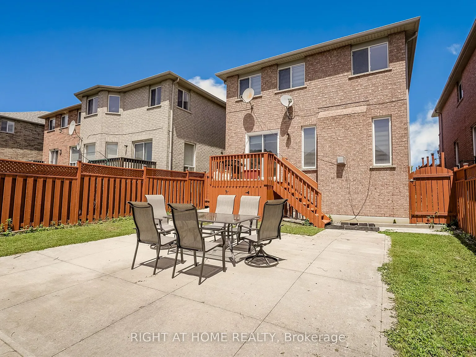 2 bed, $1,650 — Photo 3