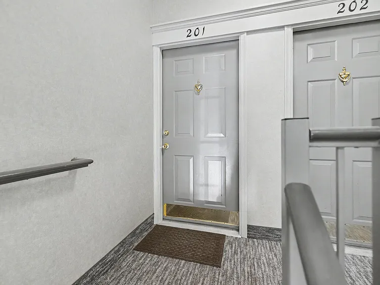 12102 Green Leaf Ct #201 — Photo 23