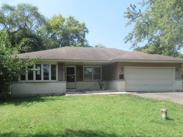 3N234 Cuyahoga Ter, West Chicago, IL 60185