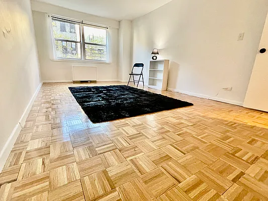 Rented by R New York | media 29