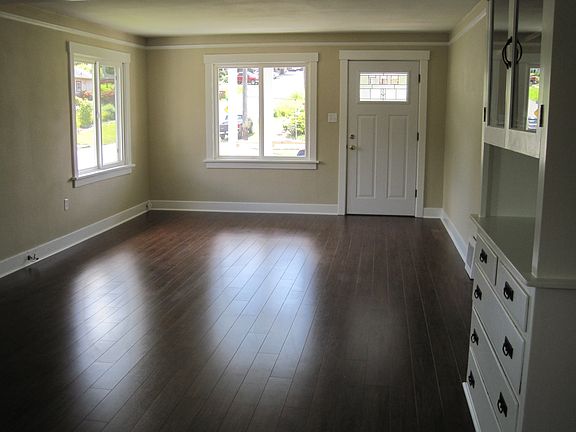 5th image of 2701 N Carr St