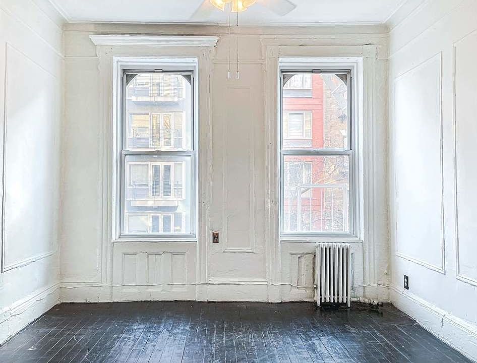 1st image of 633 E 11th St APT 9