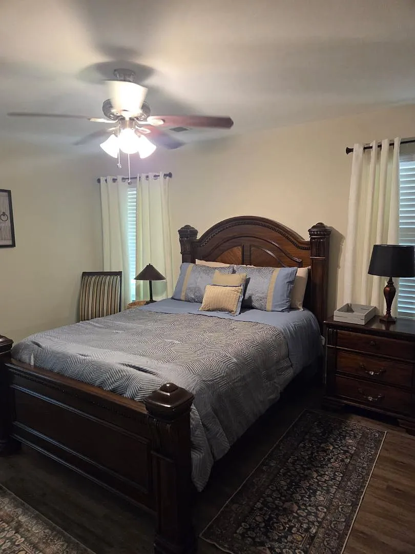 346 Graham Meadow Dr — Photo 2