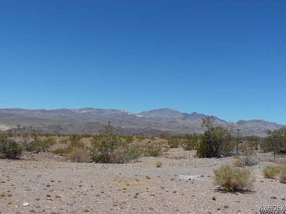 3rd image of 817 Indian Head Drive