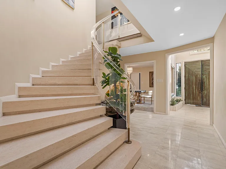 9213 Warbler Pl — Photo 6