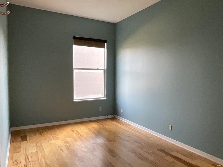 112 W Washington Blvd #319 — Photo 11