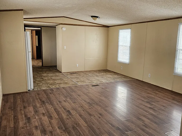 Parklane Estates - Rent to Own — Photo 22