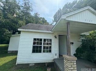 2127 Duncan St, Conway, AR 72034