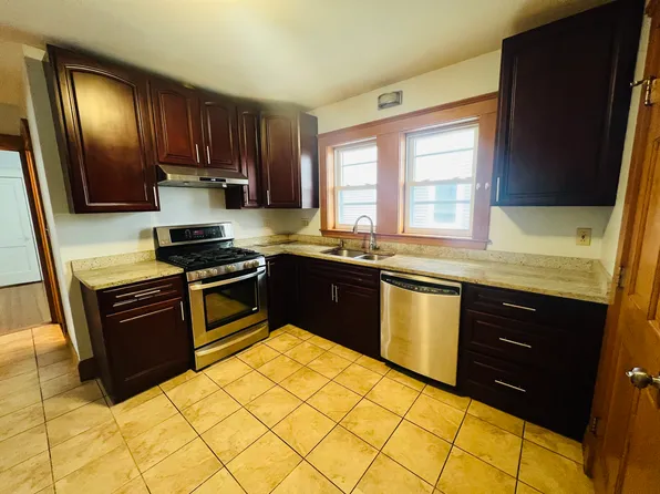 35 Rawson Rd #2, Quincy, MA 02170