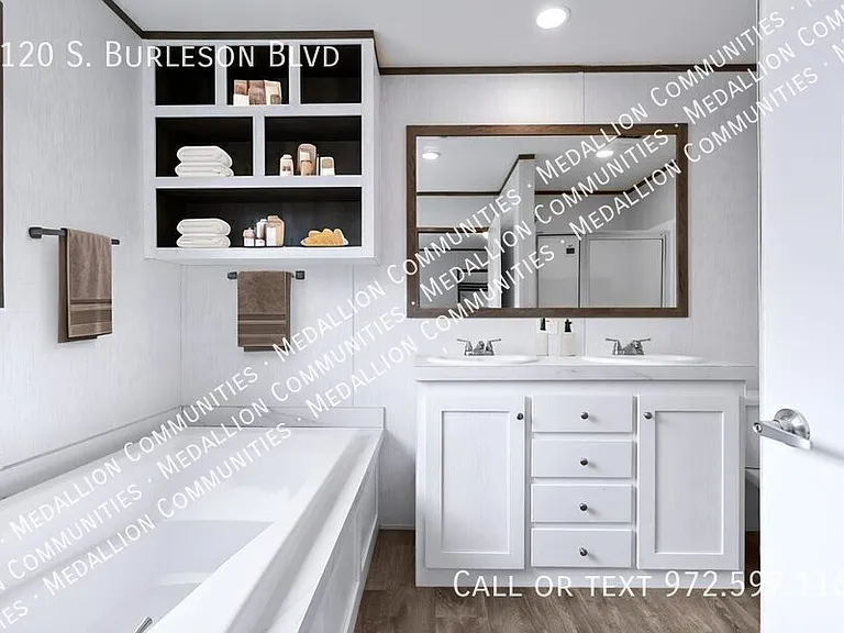 2120 S Burleson Blvd — Photo 8