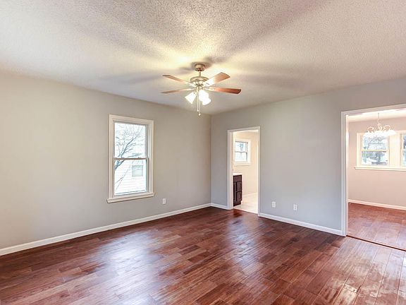 5th image of 2719 Copeland St