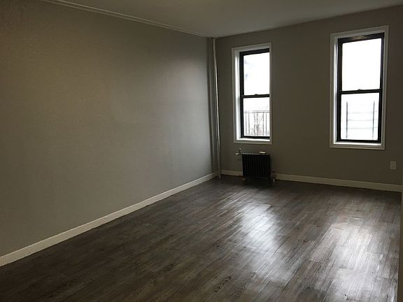 2nd image of 2876 Jerome Ave APT 9D