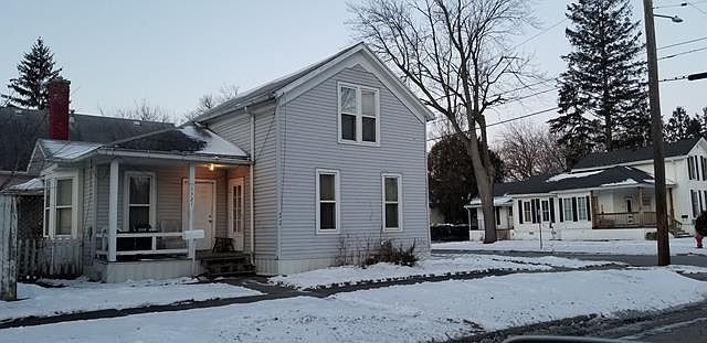 1st image of 1321 Van Buren St