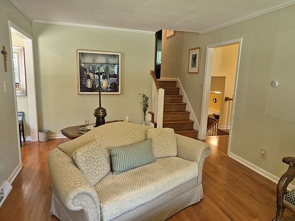 5th image of 406 Monte Carlo Rd