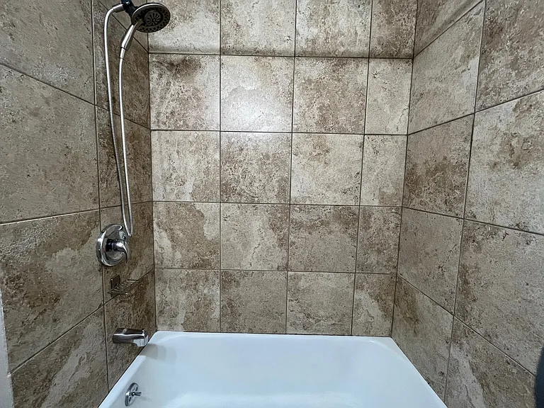 6846 Thomas Blvd #1 — Photo 26
