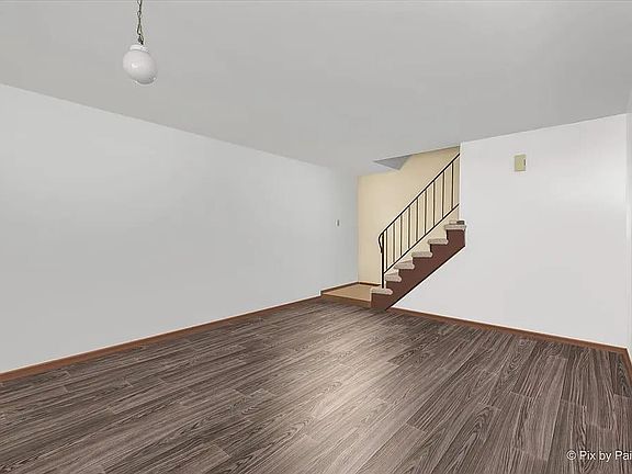 4th image of 6096 Fremont Dr