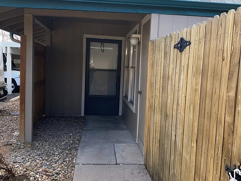 5946 S Willow Way — Photo 1