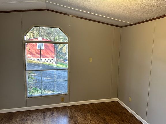 3rd image of 1700 W Elk Ave #22