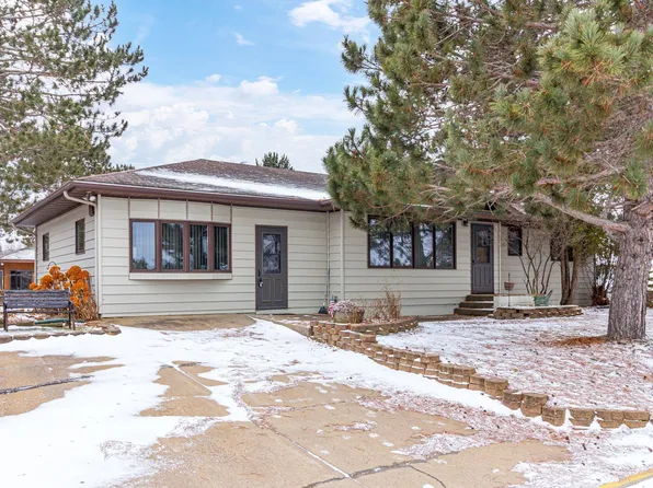 1602 E Harvey St, Ely, MN 55731