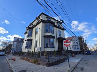 169 Knight St #3, Providence, RI 02909