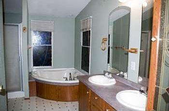 4th image of 8515 State Ave Unit 18