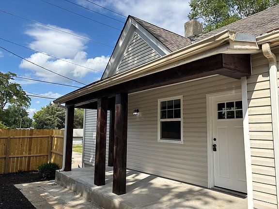 2nd image of 1849 Lincoln Ave