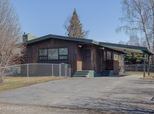 4205 Iowa Dr, Anchorage, AK 99517