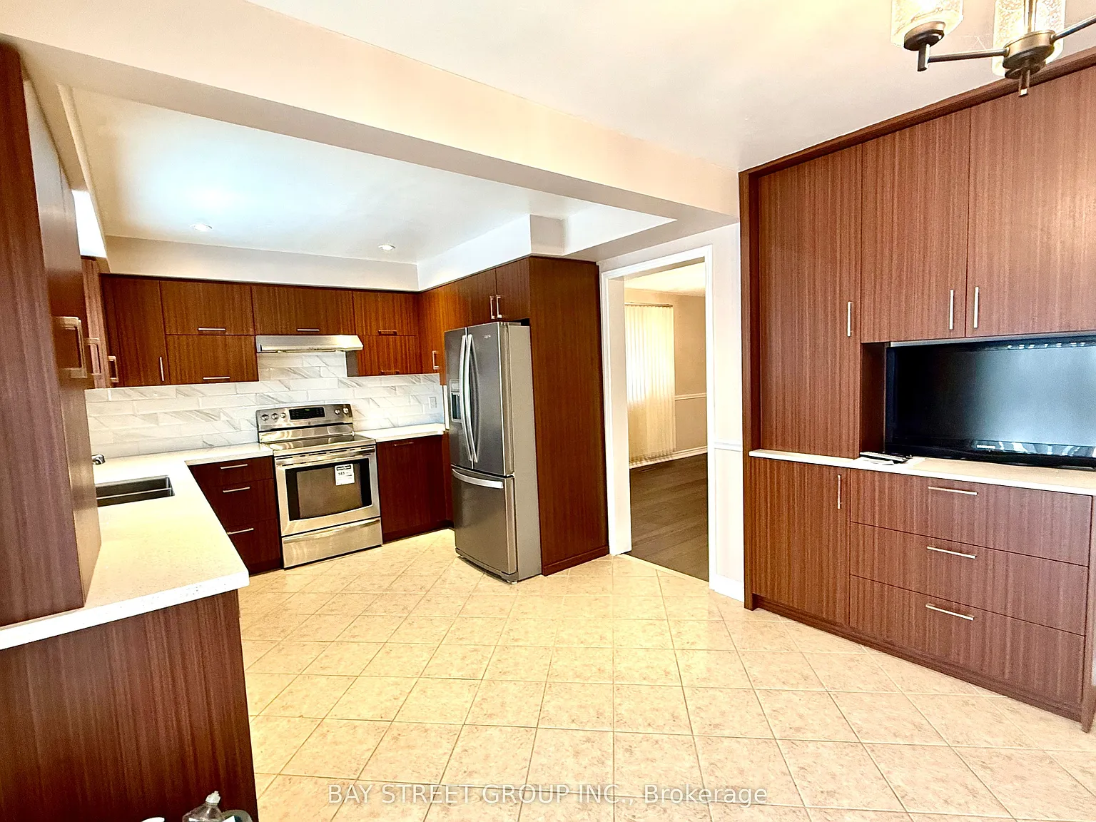 1 bed, $1,100 — Photo 2