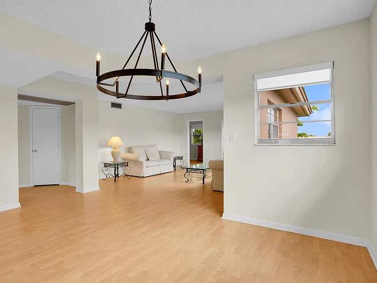 1605 Abaco Dr #M4 — Photo 7