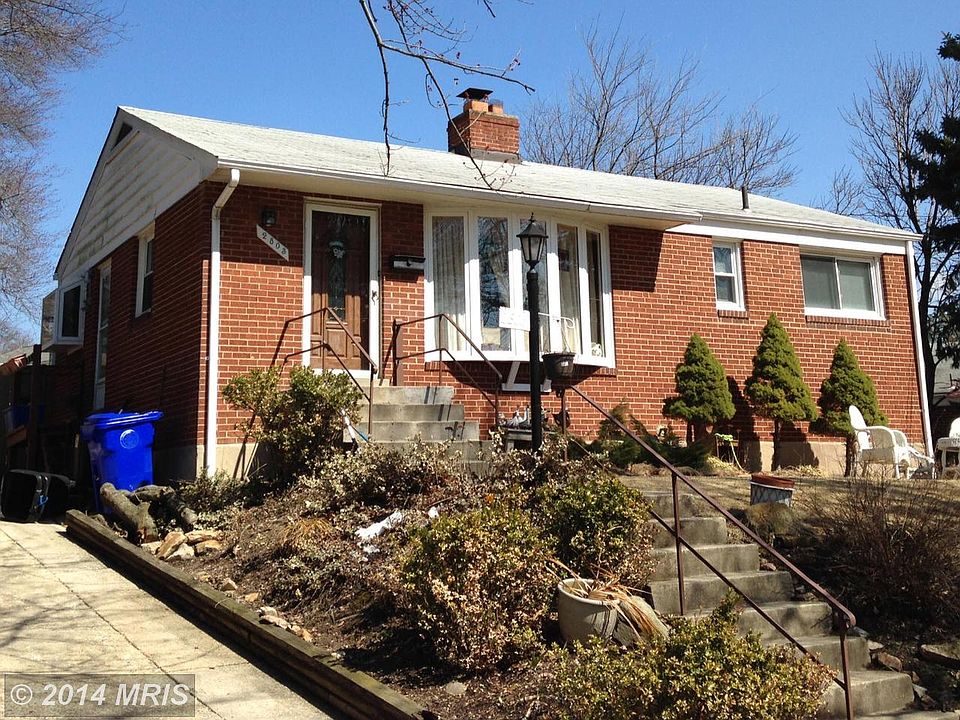 2nd image of 2803 Dennis Ave