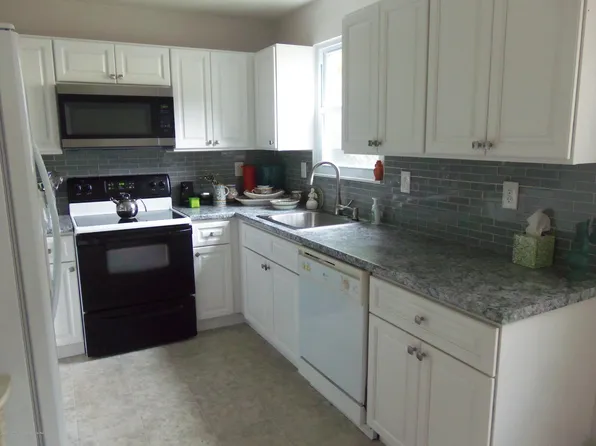 6A Ardmore St #61, Whiting, NJ 08759