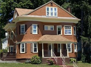 1296 Main St, Worcester, MA 01603