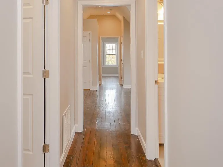 1630 Waterbury Rd #3 — Photo 16