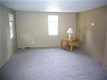 5th image of 1527 E 337th St