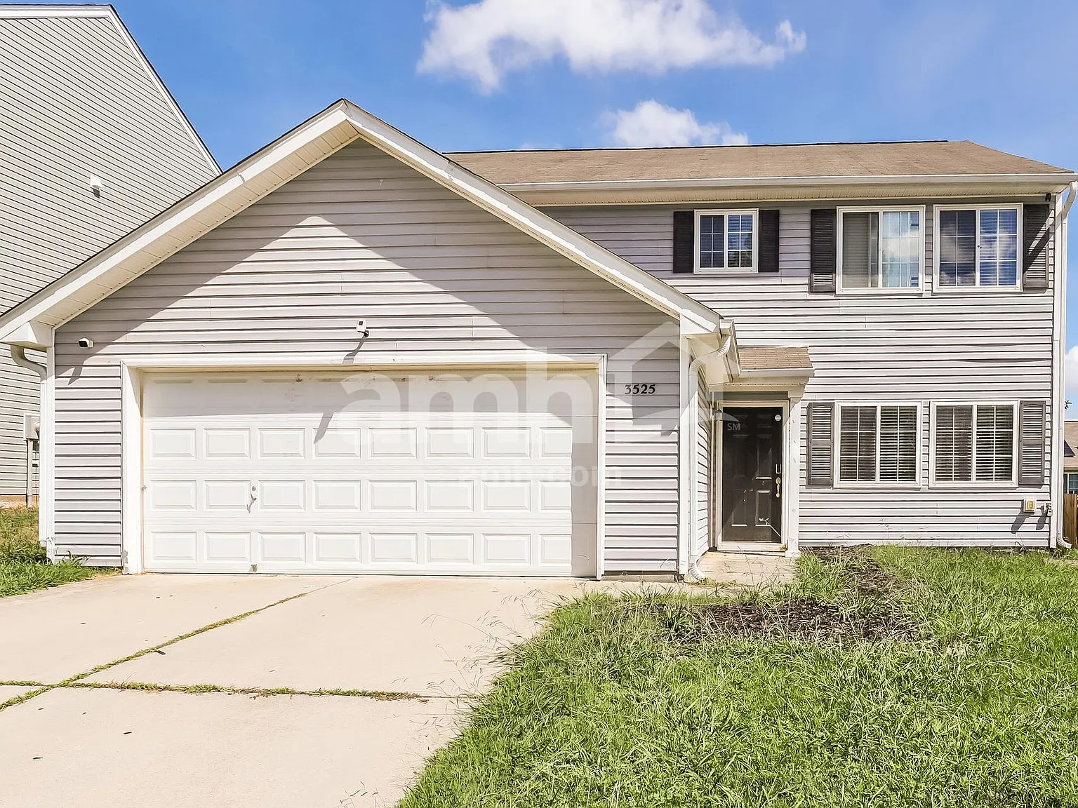 5 bed, 3.5 bath, 2756 sqft, $2,470 — Photo 1