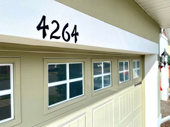 2nd image of 4264 Gumbo Limbo Dr