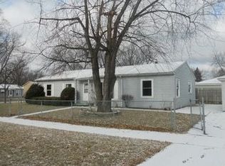 611 W Brown St, West Chicago, IL 60185