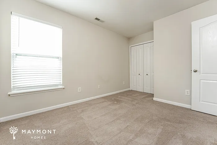 154 Tyger St — Photo 10