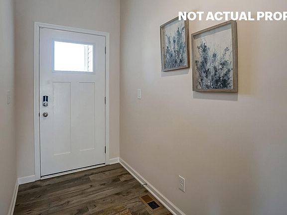 2nd image of 1177 Sherwood Loop