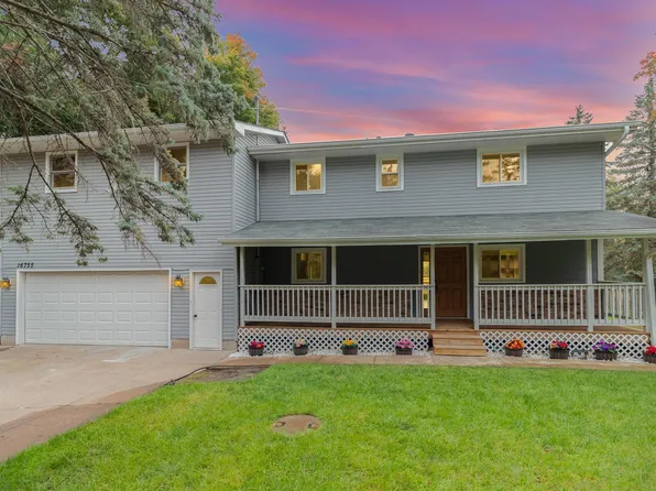 16755 Xylite St NE, Ham Lake, MN 55304
