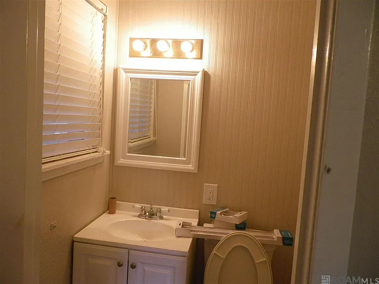 4085 Fleet Dr — Photo 13