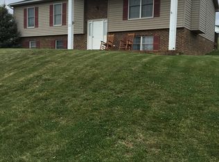 106 Granary Rd, Verona, VA 24482