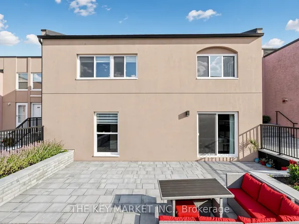 3060 Constitution Blvd #289, Mississauga, ON L4Y 3X8