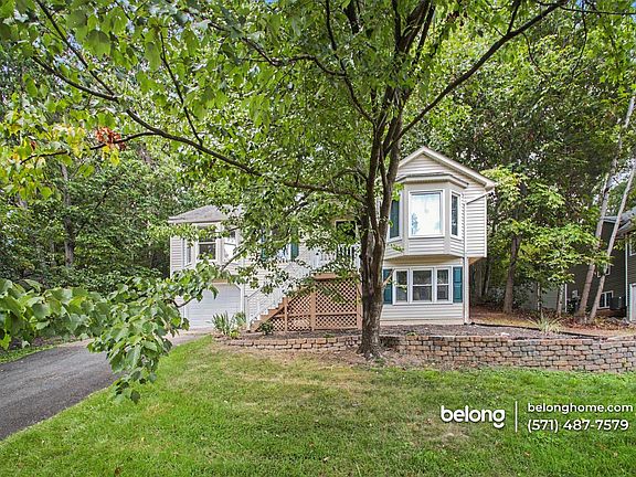 4th image of 134 Jasper Pl #2