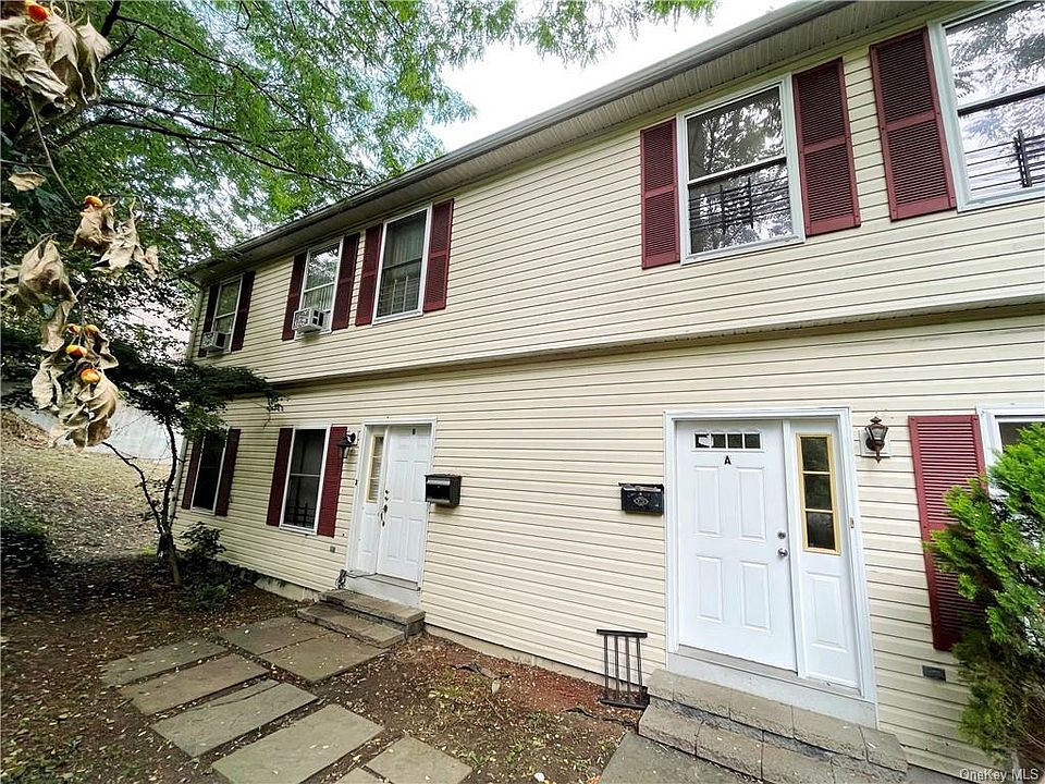 1st image of 135 Beech St