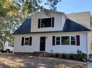 3801 Branding Iron Dr, Gastonia, NC 28052