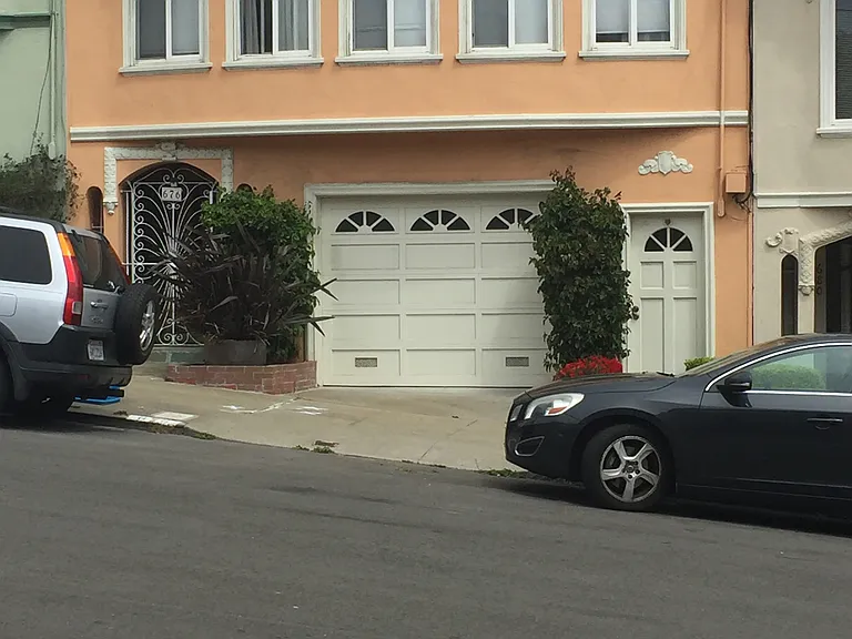 44th Ave — Photo 11